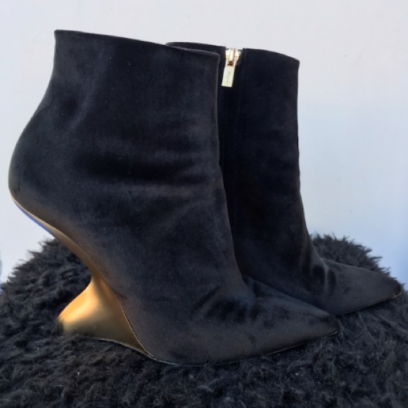 SALVATORE FERRAGAMO Boots - Picture 2 of 4